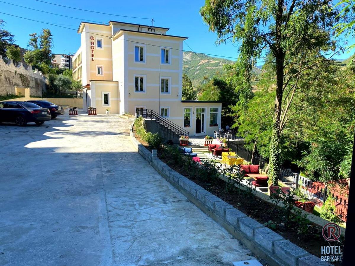 R Hotel Corovode Экстерьер фото